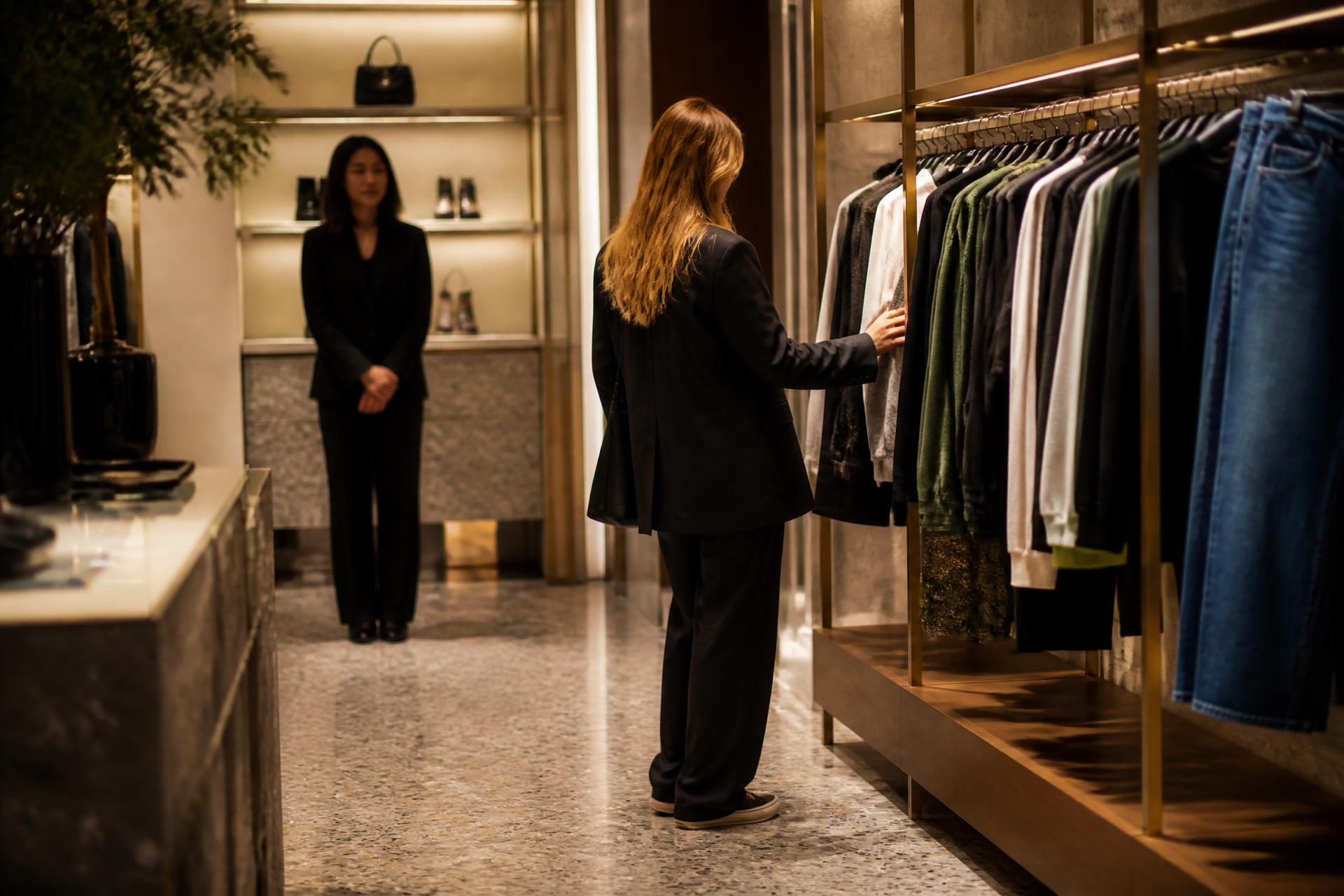 Retail scenting in a luxury showroom with considered lighting and display